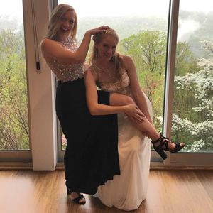 Meet your Posher, Hunter